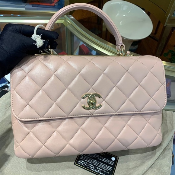 Chanel trendy Cc medium beige lambskin gold hardware